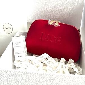 NIB Dior luxurious Red velvet pouch +Dior hard box + Dior La Mousse off/ on